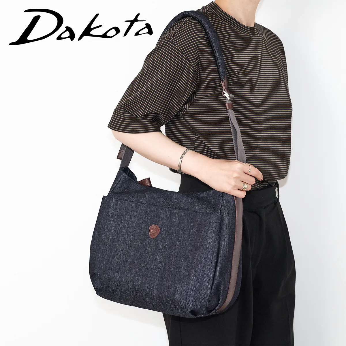 Dakota �_�R�^ �J���`�x�[�g 2WAY�V�����_�[�o�b�O 1531850
