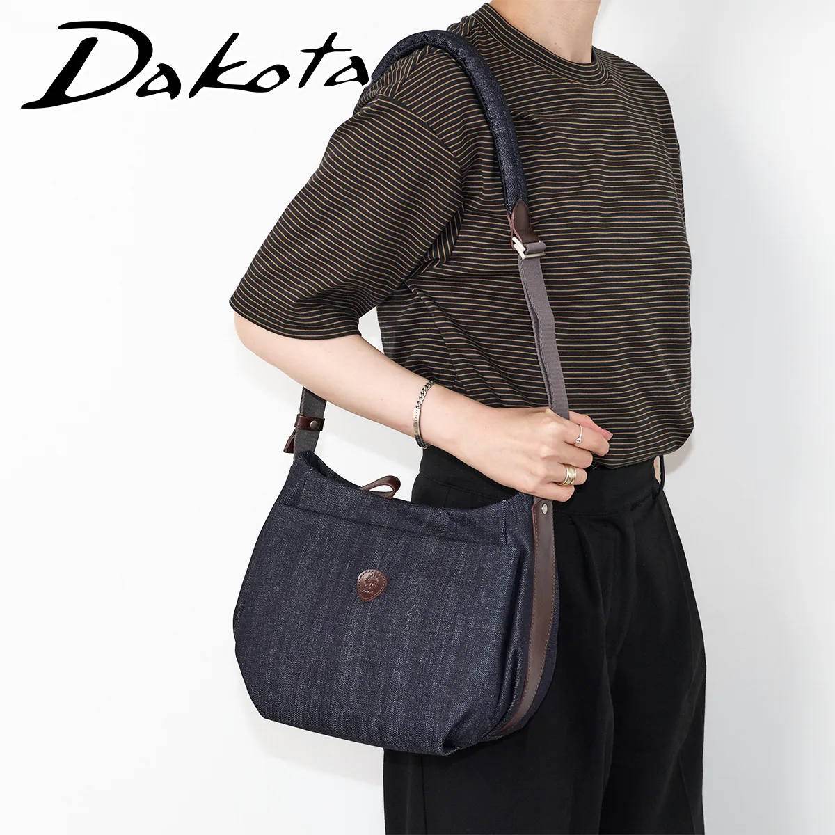 Dakota �_�R�^ �J���`�x�[�g 2WAY�V�����_�[�o�b�O 1531851