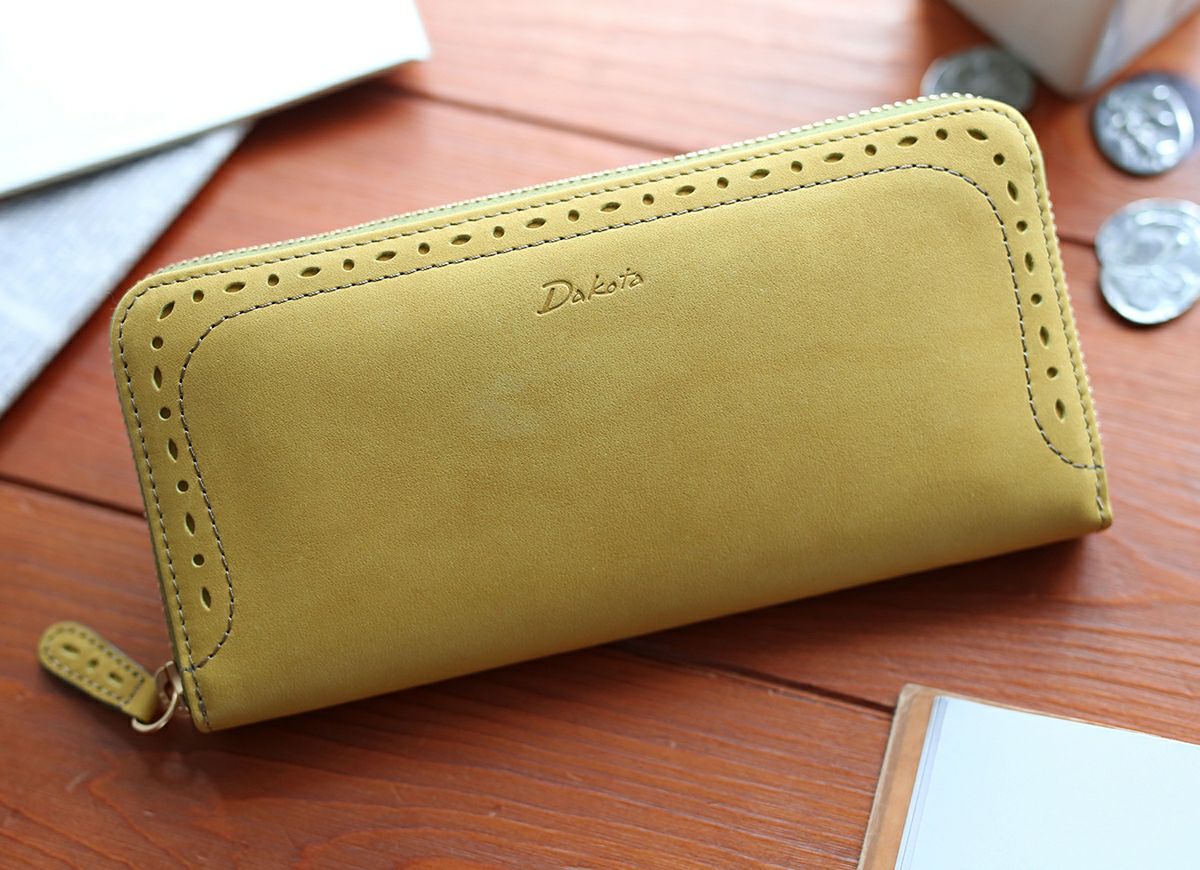 Dakota ダコタ アペーゴ 小銭入れ付き長財布（ラウンドファスナー式） 0035271