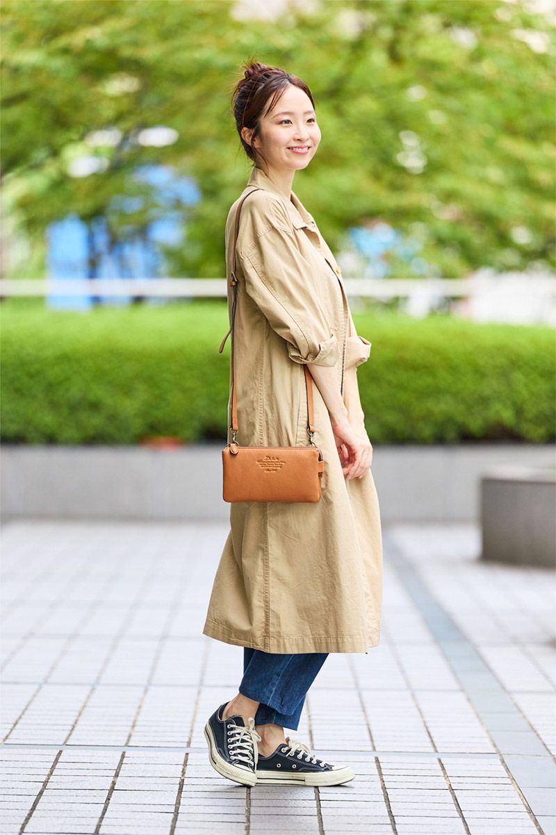 Dakota ダコタ アミューズ お財布ショルダーバッグ 1032461 【穴あけ加工サービス対象】