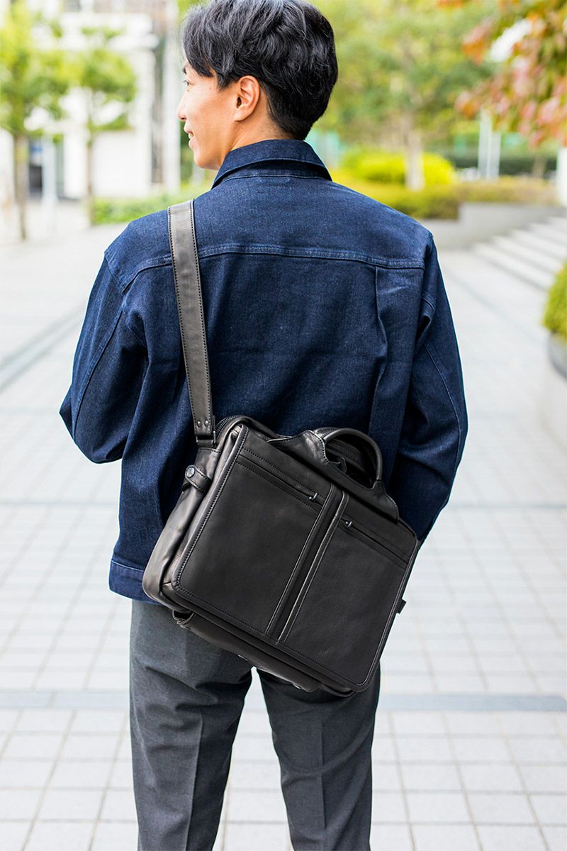 CORBO. コルボ -Moon less night- ムーンレスナイト シリーズ ブリーフケース 8JA-9544