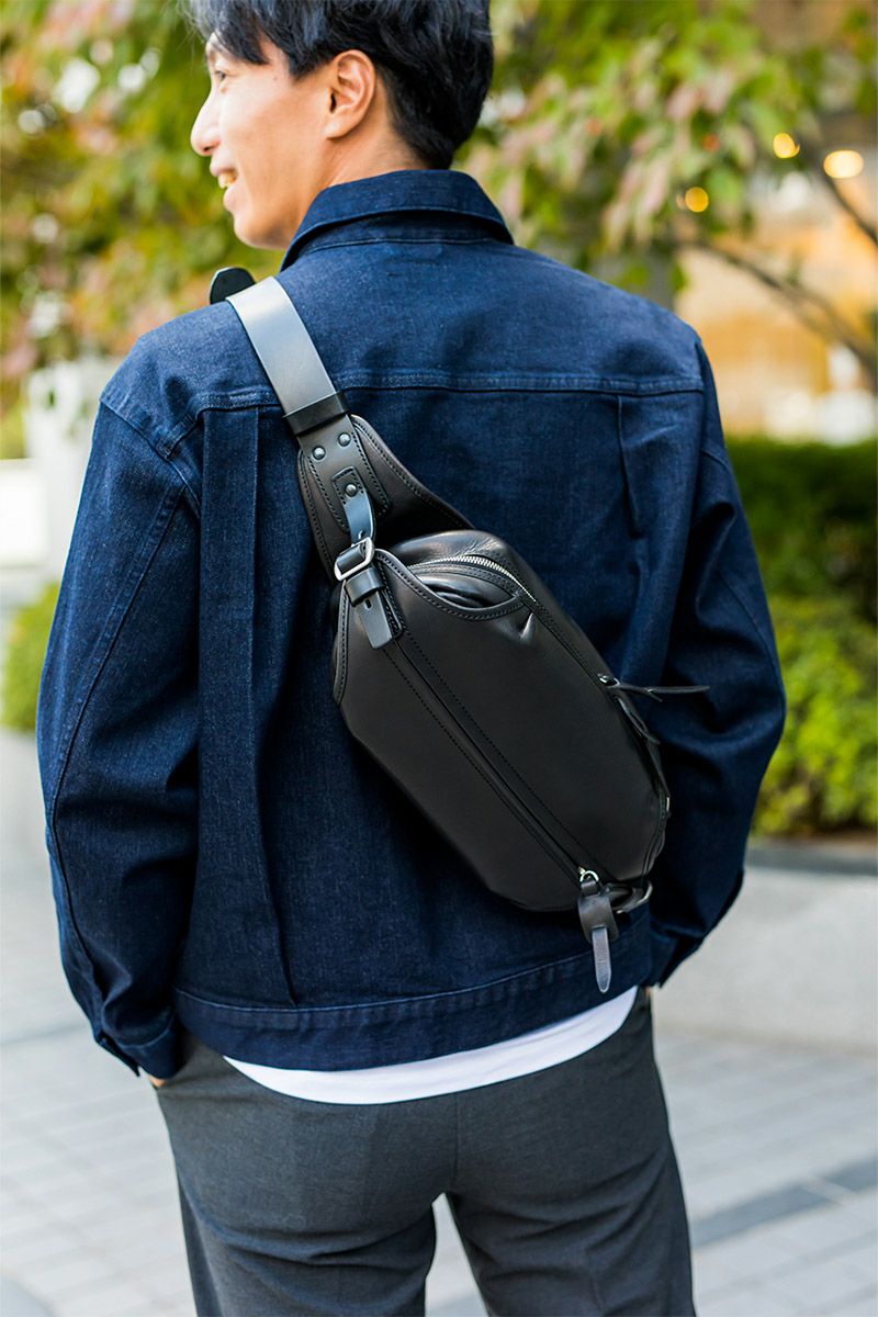 CORBO. コルボ -STRUT- ストラットシリーズ ボディーバッグ 8KA-9514