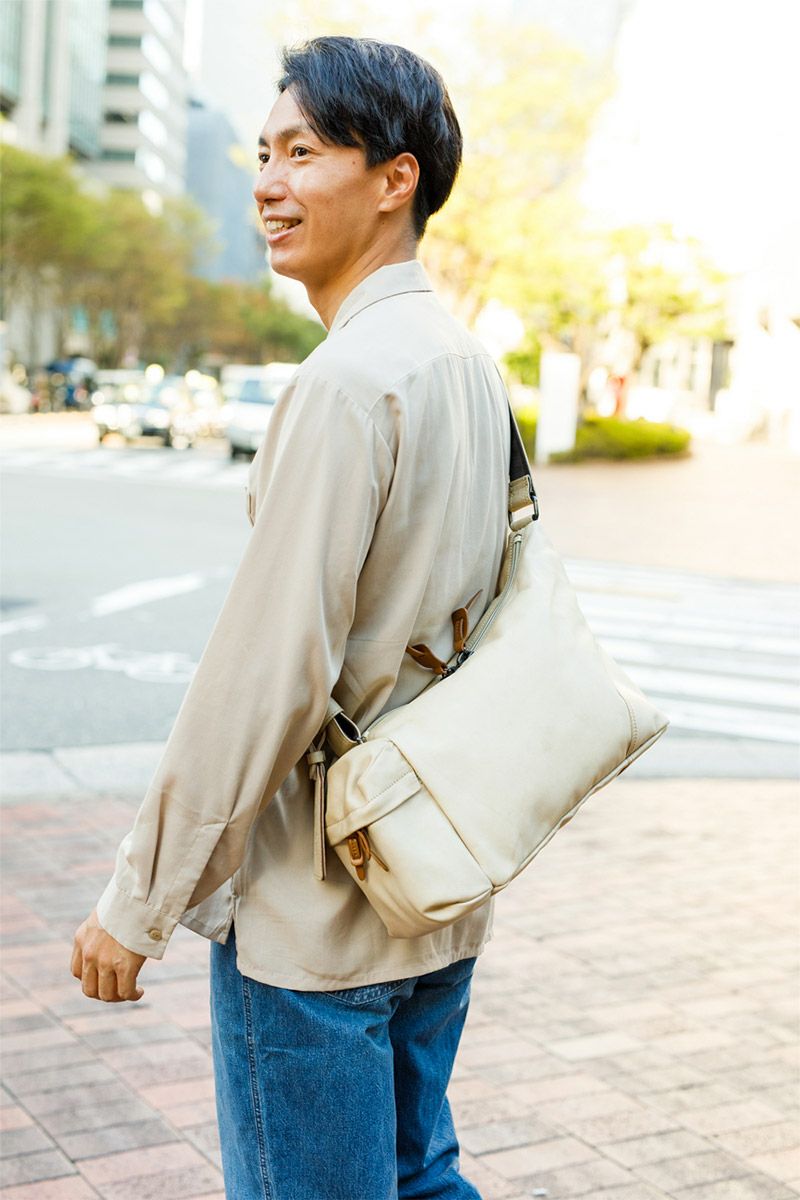 CORBO. コルボ -Equines- イクワインズ シリーズ ショルダーバッグ 8KO-9711