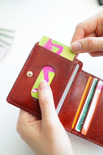 Dakota ダコタ バンビーナ 小銭入れ付き二つ折り財布 0036120