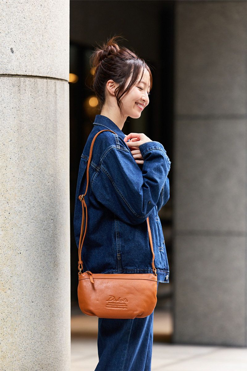 Dakota ダコタ ジェントリー ミニショルダーバッグ 1033512