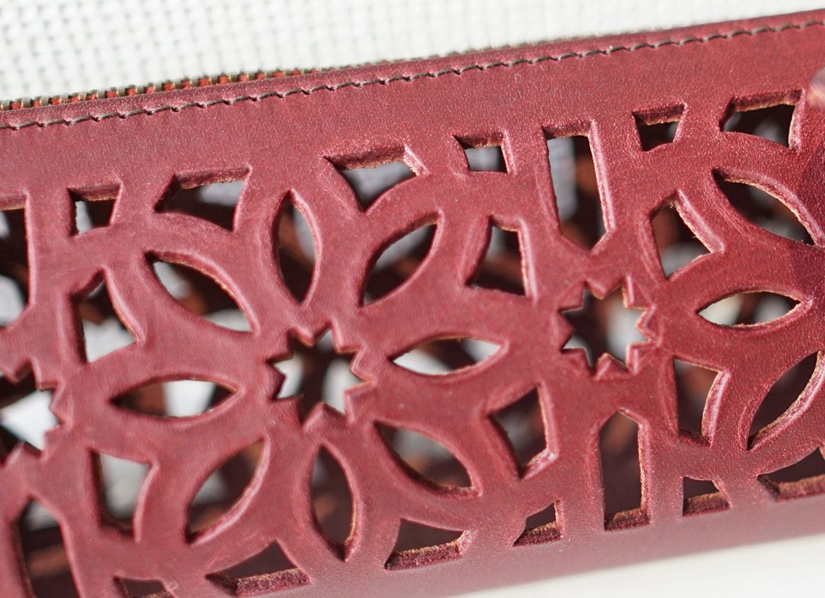 genten ゲンテン cut work カットワーク ペンケース 40603(31624)