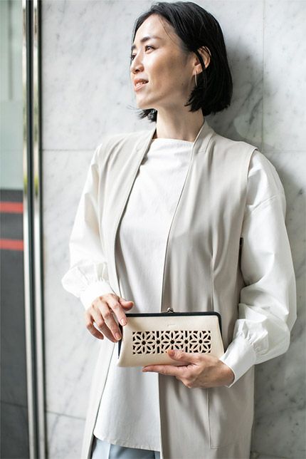 genten ゲンテン cut work カットワーク がま口長財布 42192