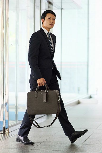 PELLE MORBIDA ペッレモルビダ Capitano キャピターノ B4ブリーフケース 2室タイプ（ショルダーベルト付属） PMO-CA014