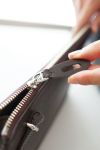 PELLE MORBIDA ペッレモルビダ Capitano キャピターノ エンボスレザー クラッチバッグ（M） PMO-CA205