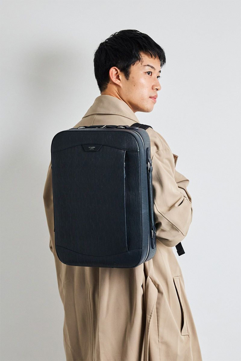 PELLE MORBIDA ペッレモルビダ Capitano キャピターノ エンボスレザー リュック型ブリーフバッグ PMO-CA207