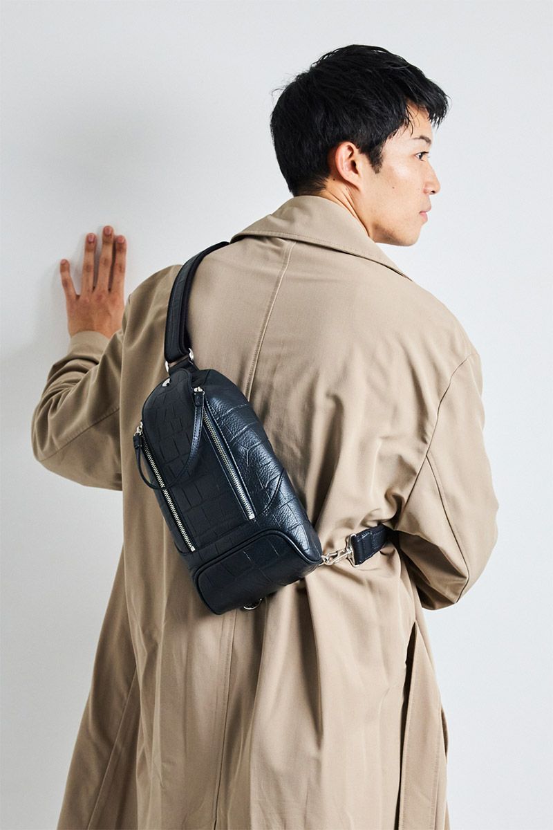 PELLE MORBIDA ペッレモルビダ Maiden Voyage メイデン ボヤージュ シュリンクレザー 縦型ショルダーバッグ PMO-MB051ELE