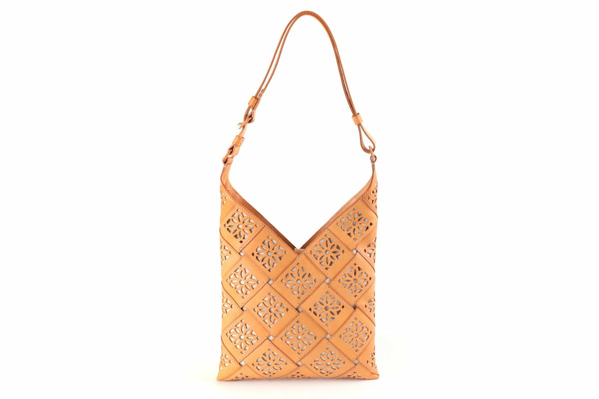 genten ゲンテン サスティナブルカットワーク ショルダーバッグ 42962