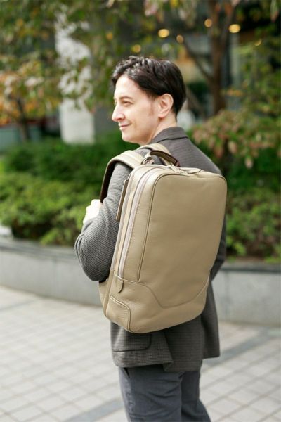 PELLE MORBIDA ペッレモルビダ Maiden Voyage メイデン ボヤージュ シュリンクレザー バックパック 2室タイプ リュックサック PMO-MB065