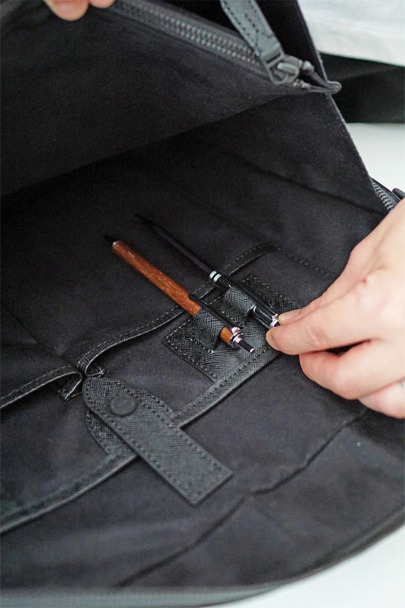 PELLE MORBIDA ペッレモルビダ Capitano キャピターノ エンボスレザー B4ブリーフケース 1室タイプ（ショルダーベルト付属） PMO-CA013ABK