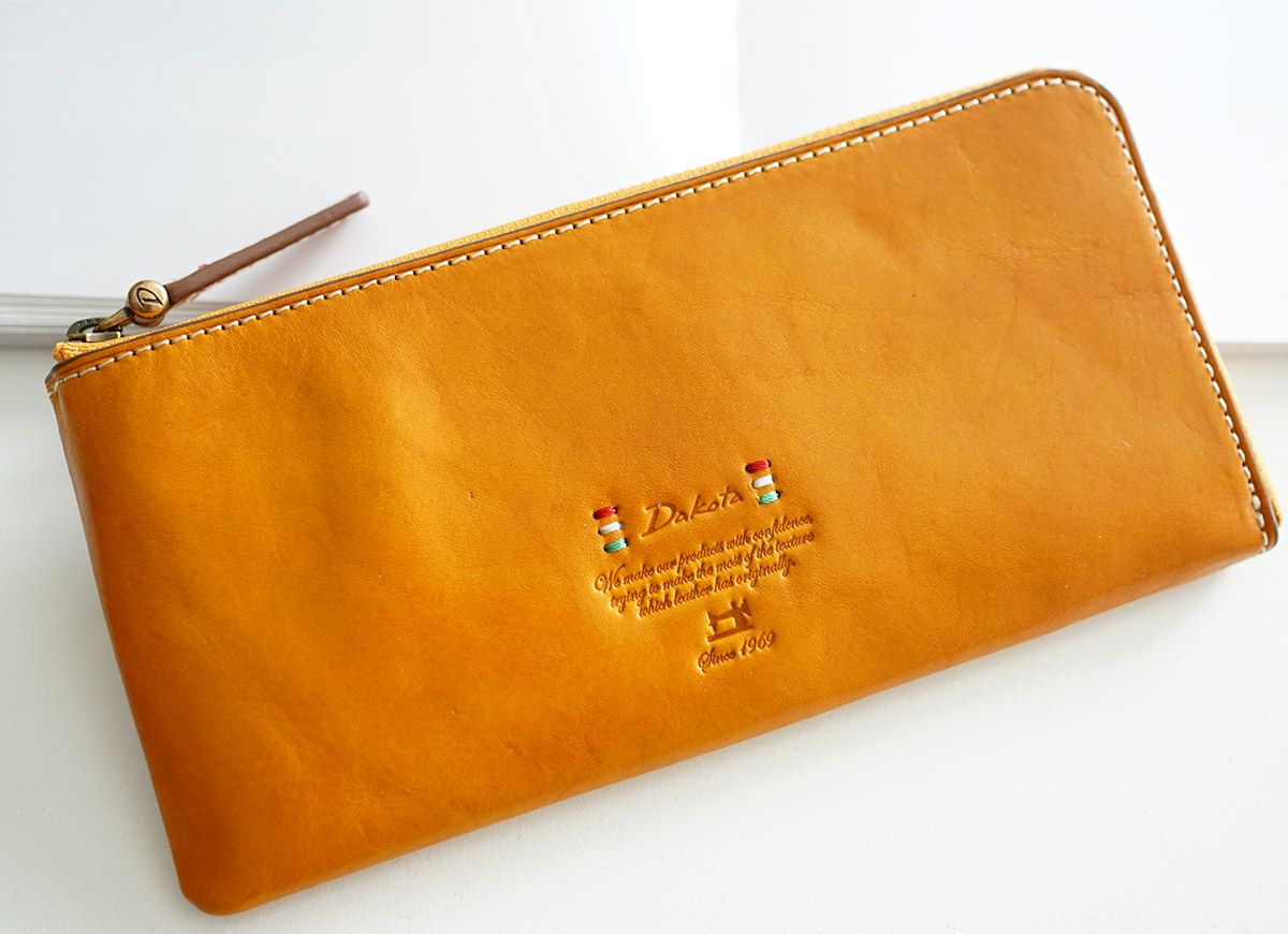 たっつぁん✨Dakotaダコタ 長財布ロングウォレット本革トリコローレ小銭 Dakota（ダコタ） ダコタ小物+選べるノベルティ付 モデルノ 長財布