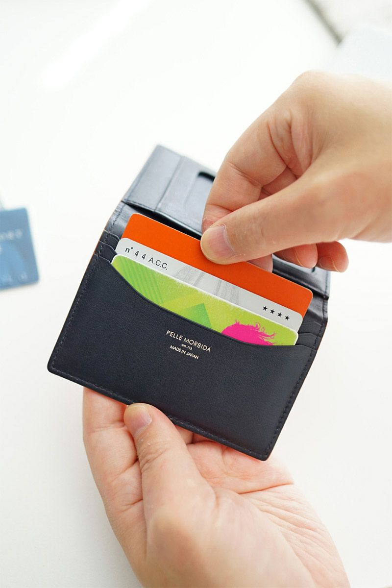 PELLE MORBIDA ペッレモルビダ Barca バルカ エンボスレザー カードケース PMO-BA330