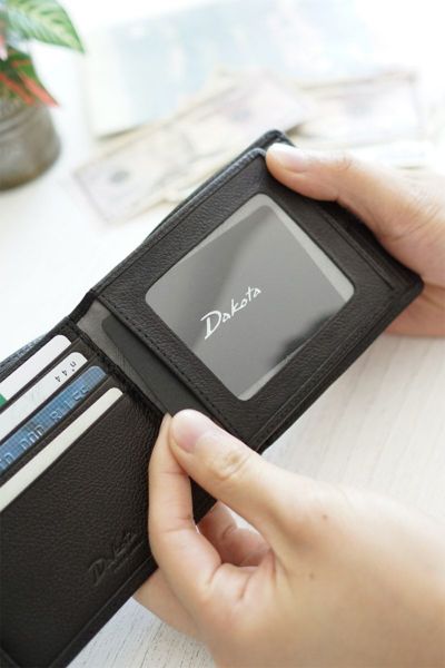 Dakota BLACK LABEL ダコタ ブラックレーベル リバーIV 小銭入れ付き二つ折り財布（パスケース付き） 0620703 (0627703) (0625703)