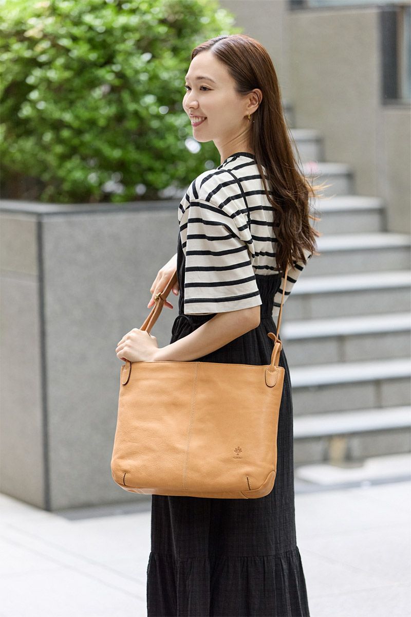 ALBERO アルベロ NATURALE ナチュラーレ ショルダーバッグ 2160