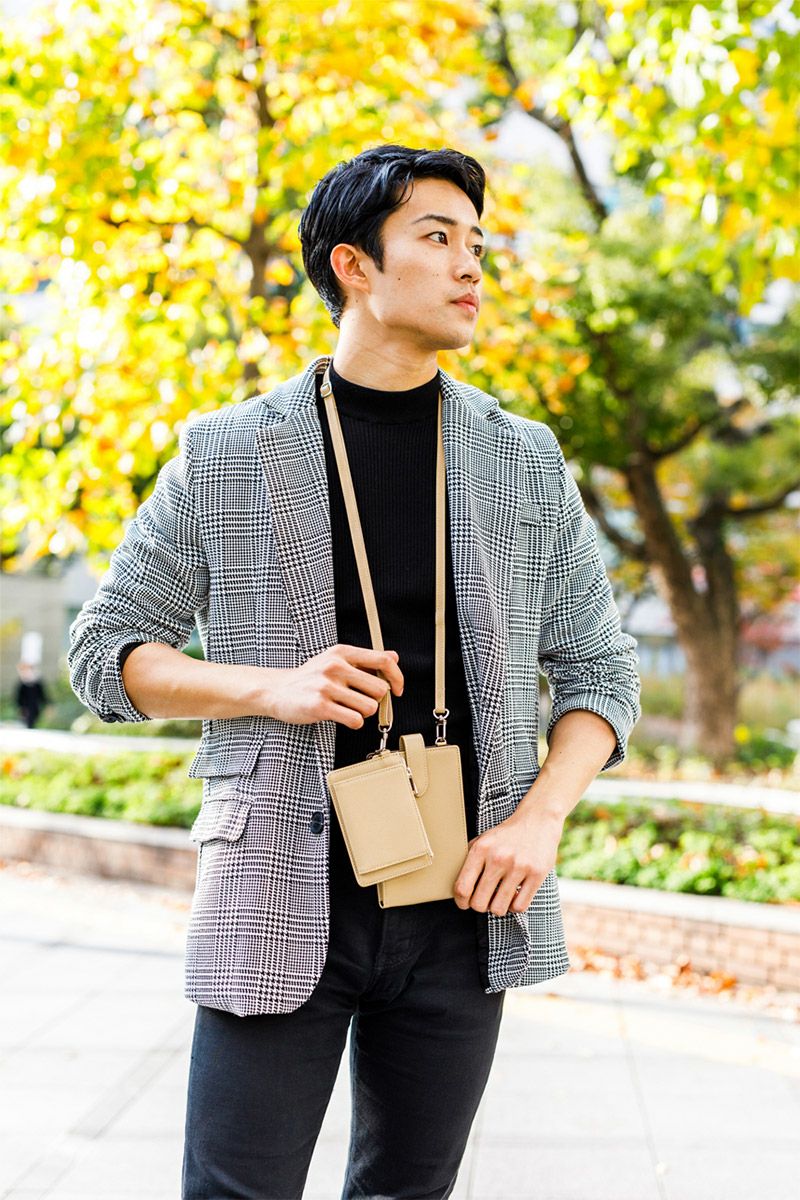 SONNE ゾンネ CLAUDIO クラウディオ スマートフォンショルダーバッグ SO-SOX018