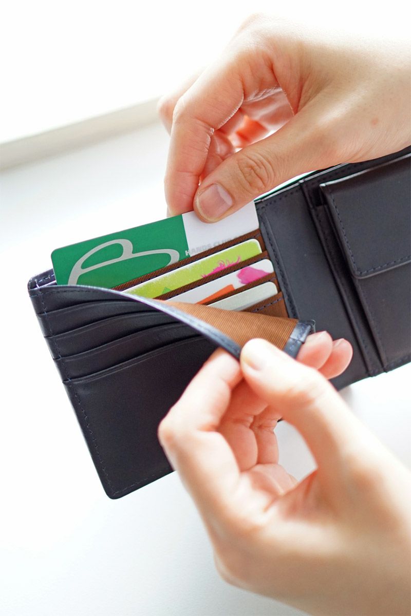 SONNE ゾンネ SIBILLA シビラ 小銭入れ付き二つ折り財布 SO-SOM003