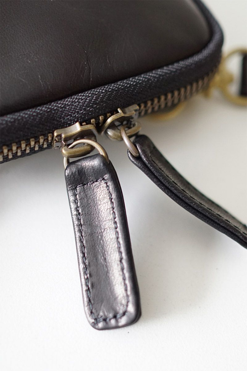 Dakota BLACK LABEL ダコタ ブラックレーベル ホーストll ミニショルダーバッグ 1622800