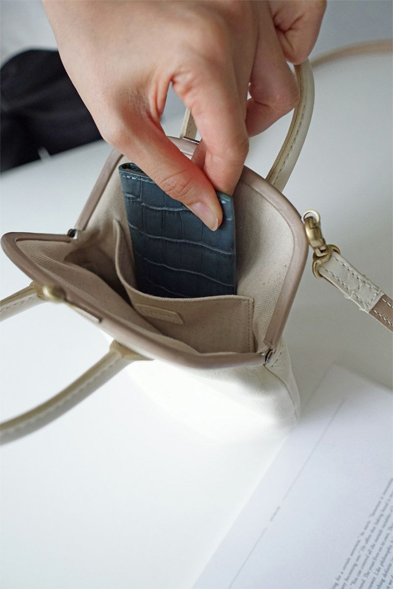genten ゲンテン Minerva chicco ミネルヴァキッコ がま口ショルダーバッグ 43755