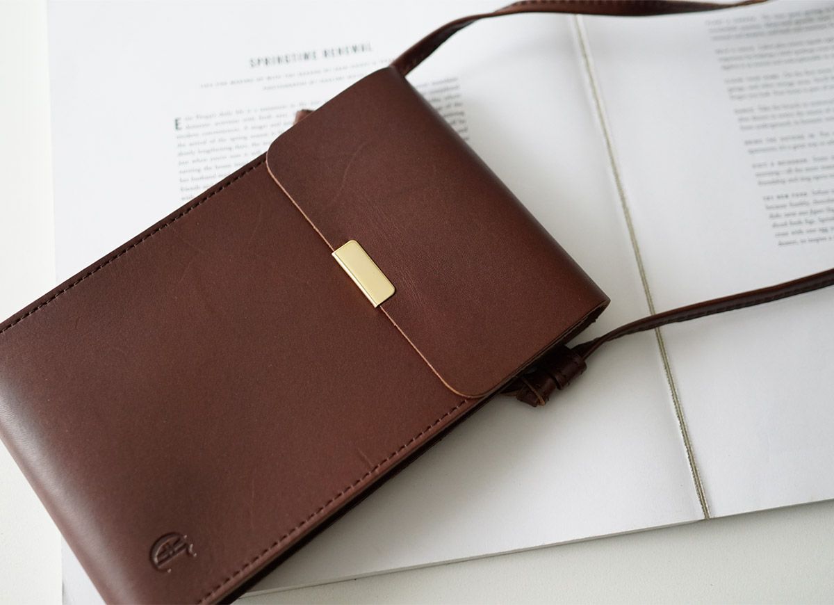 CLEDRAN クレドラン QUER クア マルチショルダーバッグ CR-CL3718