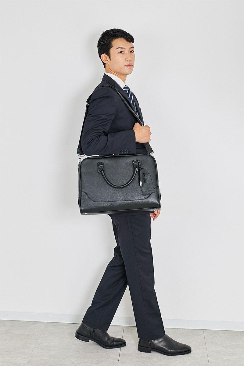 PELLE MORBIDA ペッレモルビダ Maiden Voyage メイデン ボヤージュ シュリンクレザー ブリーフバッグ 1室タイプ ショルダーベルト付属 PMO-MB075