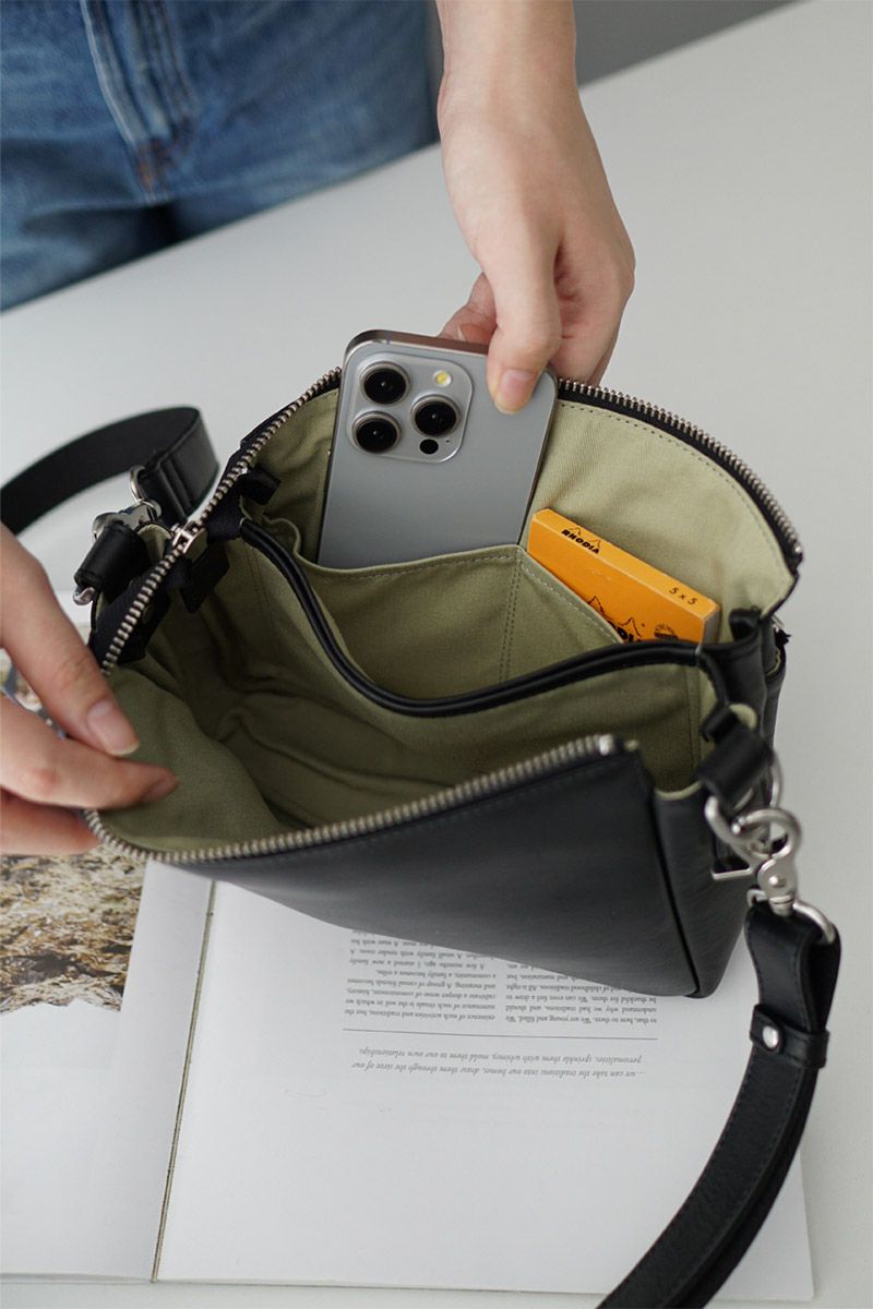 BAGGY PORT バギーポート ソフトスムースレザー ショルダーバッグ(小) ZKM-3001