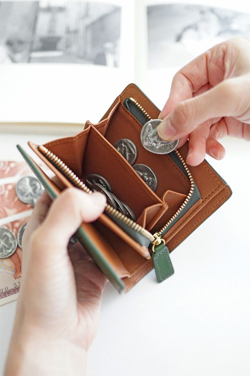 genten ゲンテン Minerva2 ミネルヴァ2 小銭入れ付き二つ折り財布 44443