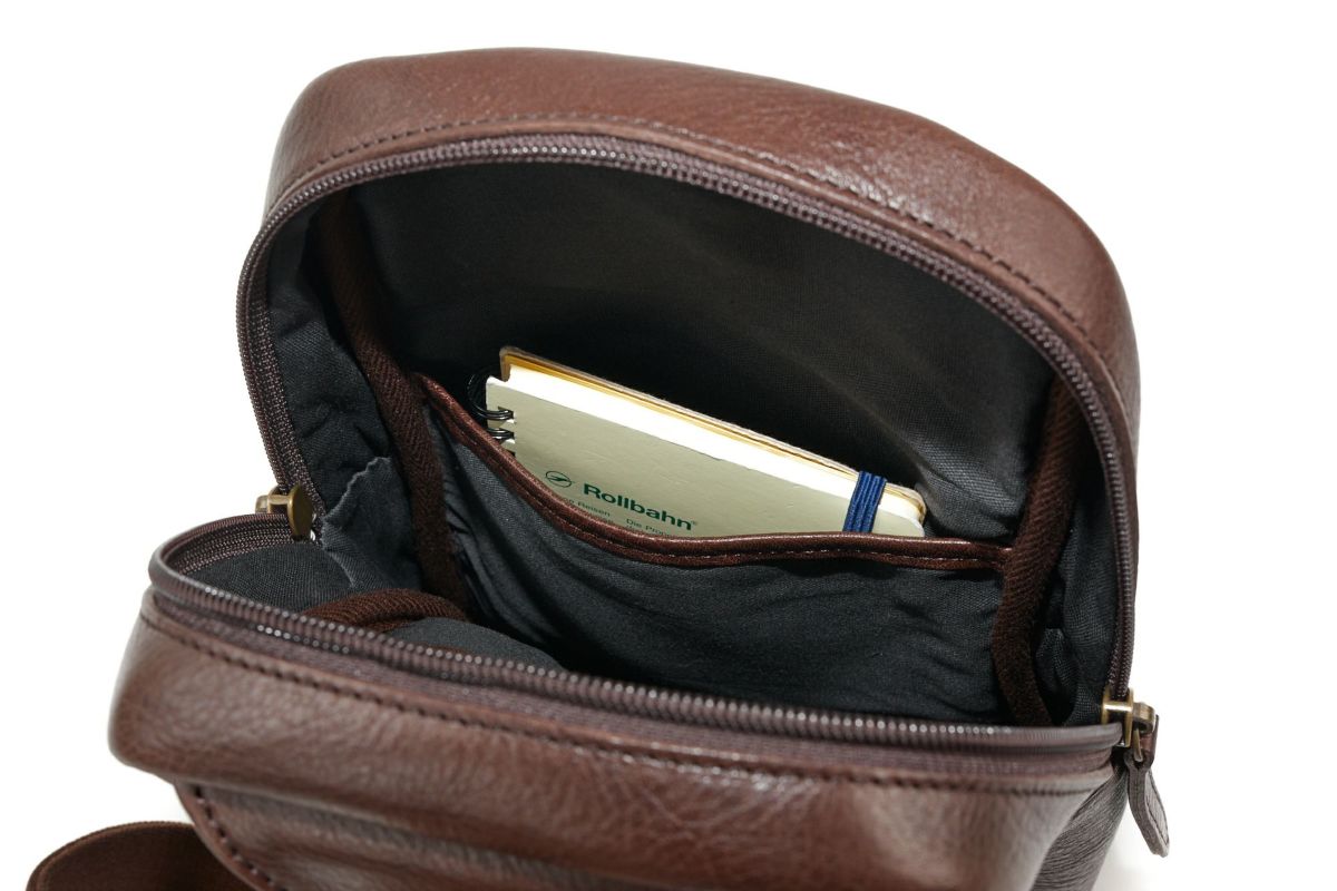 Dakota BLACK LABEL ダコタ ブラックレーベル イオ ショルダーバッグ 1623204