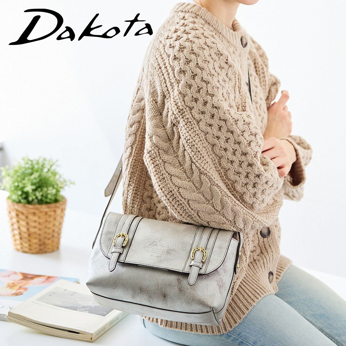 Dakota ダコタ キューブ ショルダーバッグ 1034745