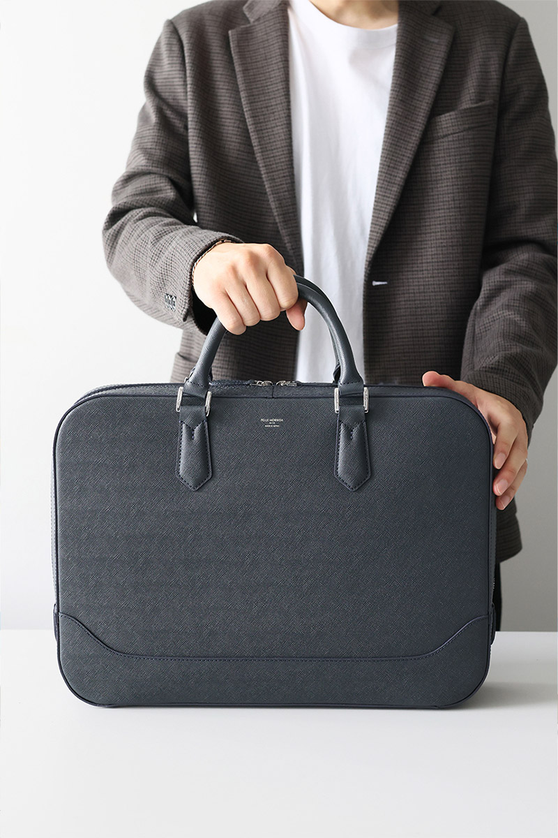 PELLE MORBIDA ペッレモルビダ Capitano キャピターノ エンボスレザー スリムブリーフバッグ PMO-CA018