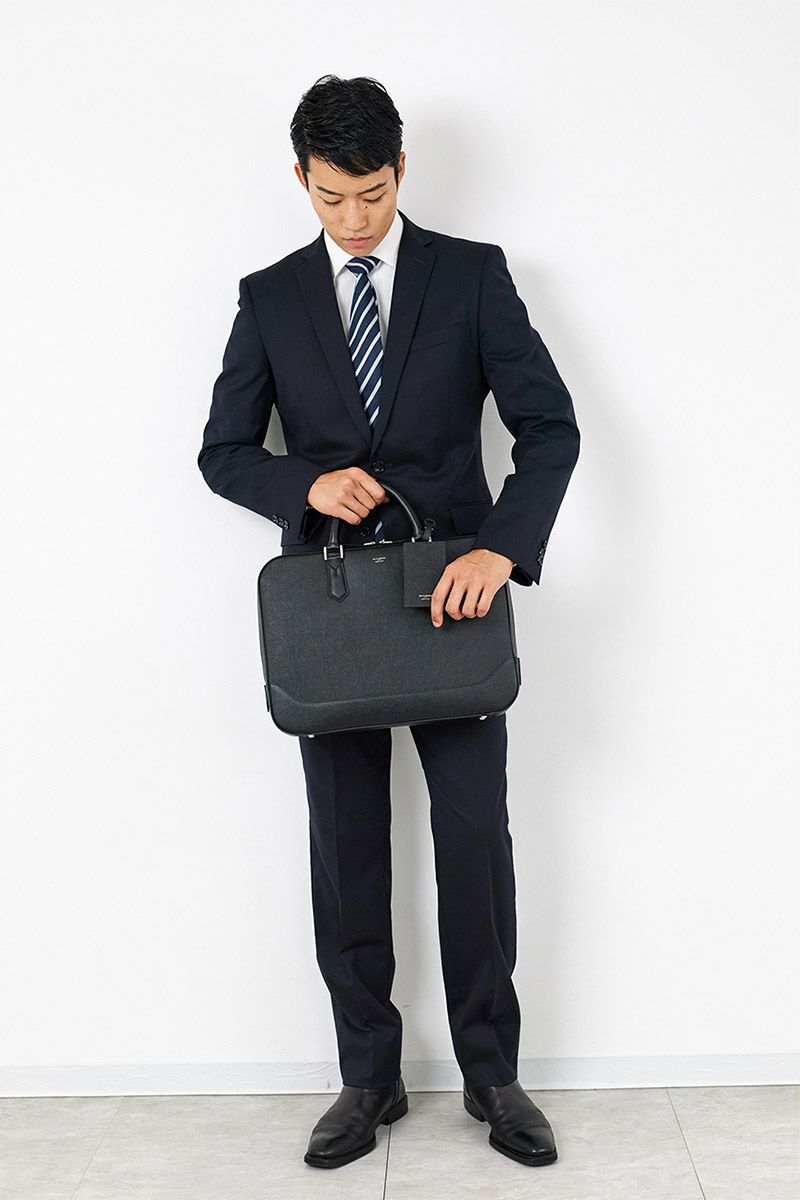 PELLE MORBIDA ペッレモルビダ Capitano キャピターノ エンボスレザー スリムブリーフバッグ PMO-CA018