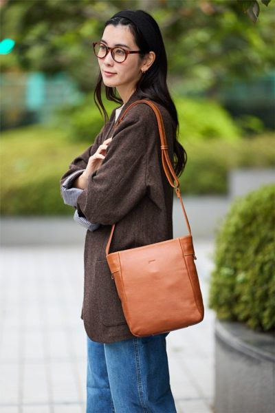 genten ゲンテン Equiplight エキップライト ショルダーバッグ 44538