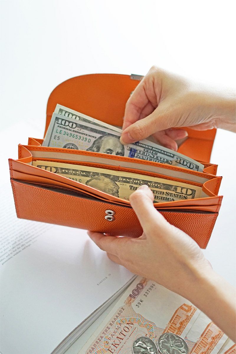 airlist エアリスト LUNA ルナ 小銭入れ付き長財布 24650