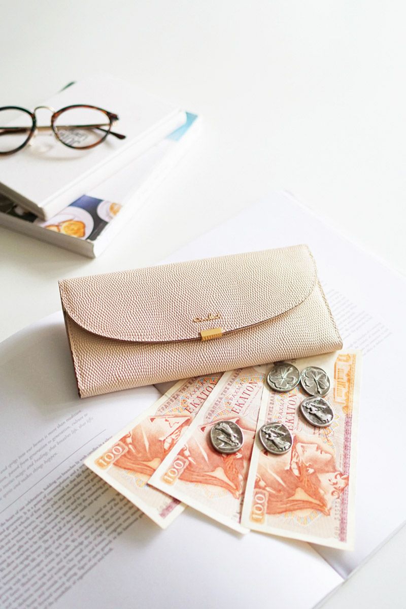 airlist エアリスト LUNA ルナ 小銭入れ付き長財布 24651