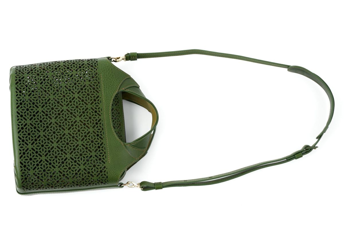 genten ゲンテン Dia cut work ダイヤカットワーク 2WAYショルダーバッグ 44500