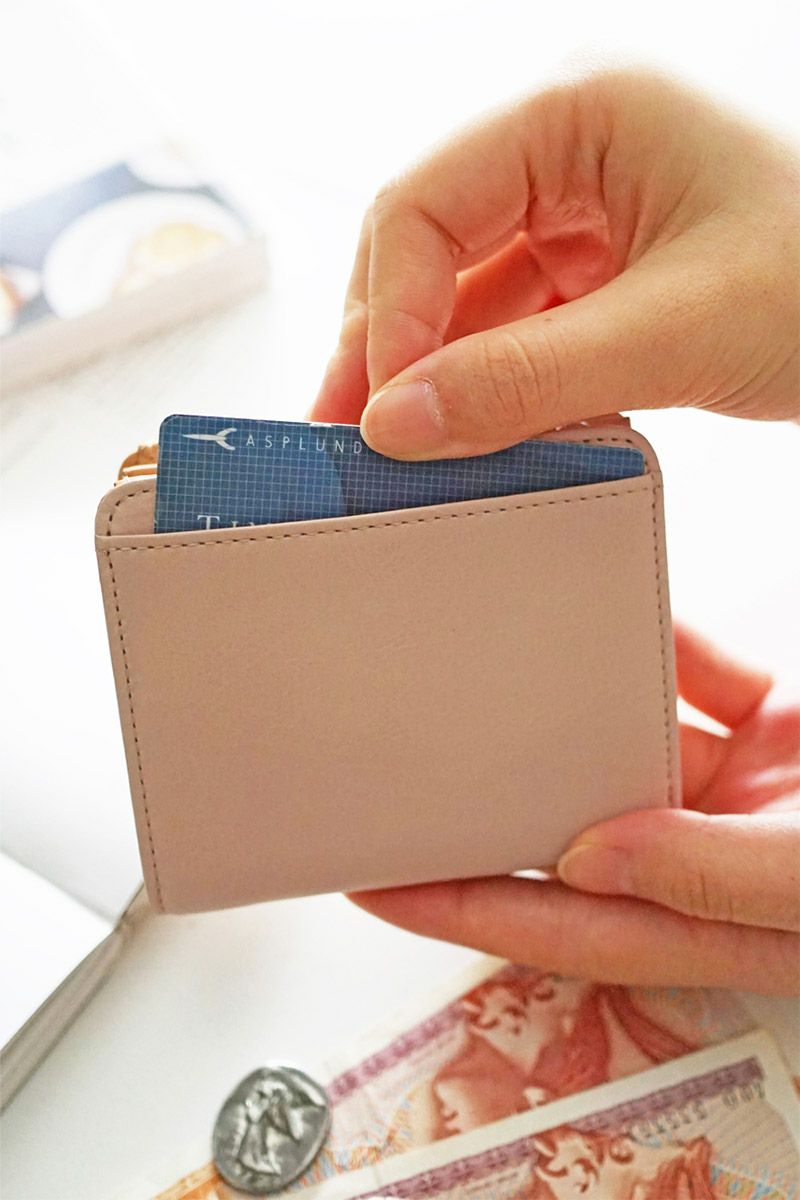 genten ゲンテン Euphoria ユーフォリア 小銭入れ付き二つ折り財布 44591