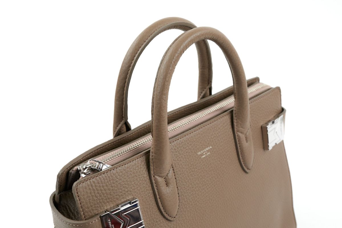 PELLE MORBIDA ペッレモルビダ Maiden Voyage メイデン ボヤージュ シュリンクレザー ミニトートバッグ PMO-MB084