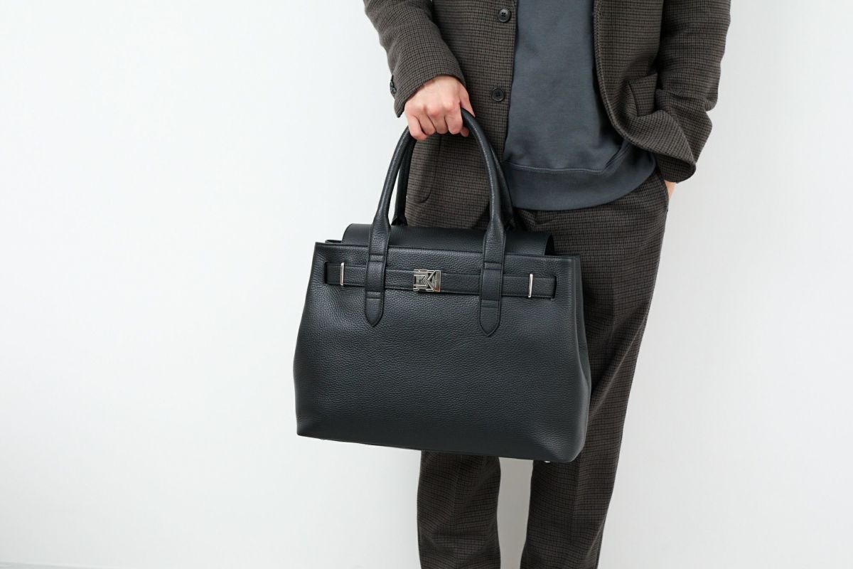 PELLE MORBIDA ペッレモルビダ Maiden Voyage メイデン ボヤージュ シュリンクレザー フラップトートバッグ PMO-MB083