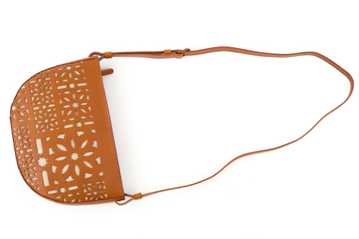 genten ゲンテン Sail Cut Work セイルカットワーク ショルダーバッグ 44587