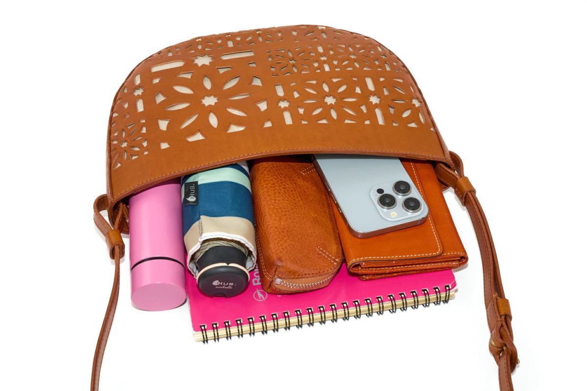 genten ゲンテン Sail Cut Work セイルカットワーク ショルダーバッグ 44587