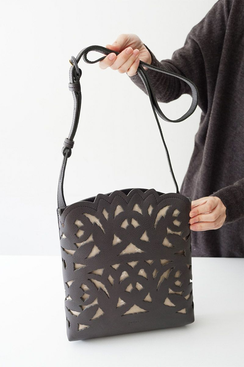genten ゲンテン Garden cutwork ガーデンカットワーク ショルダーバッグ 43952