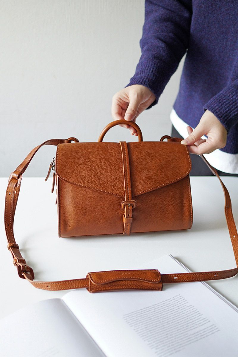 genten ゲンテン Tosca Superiore トスカスペリオーレ ショルダーバッグ 44527