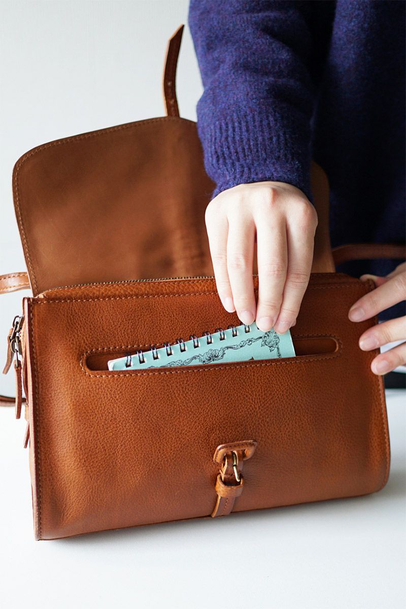 genten ゲンテン Tosca Superiore トスカスペリオーレ ショルダーバッグ 44527