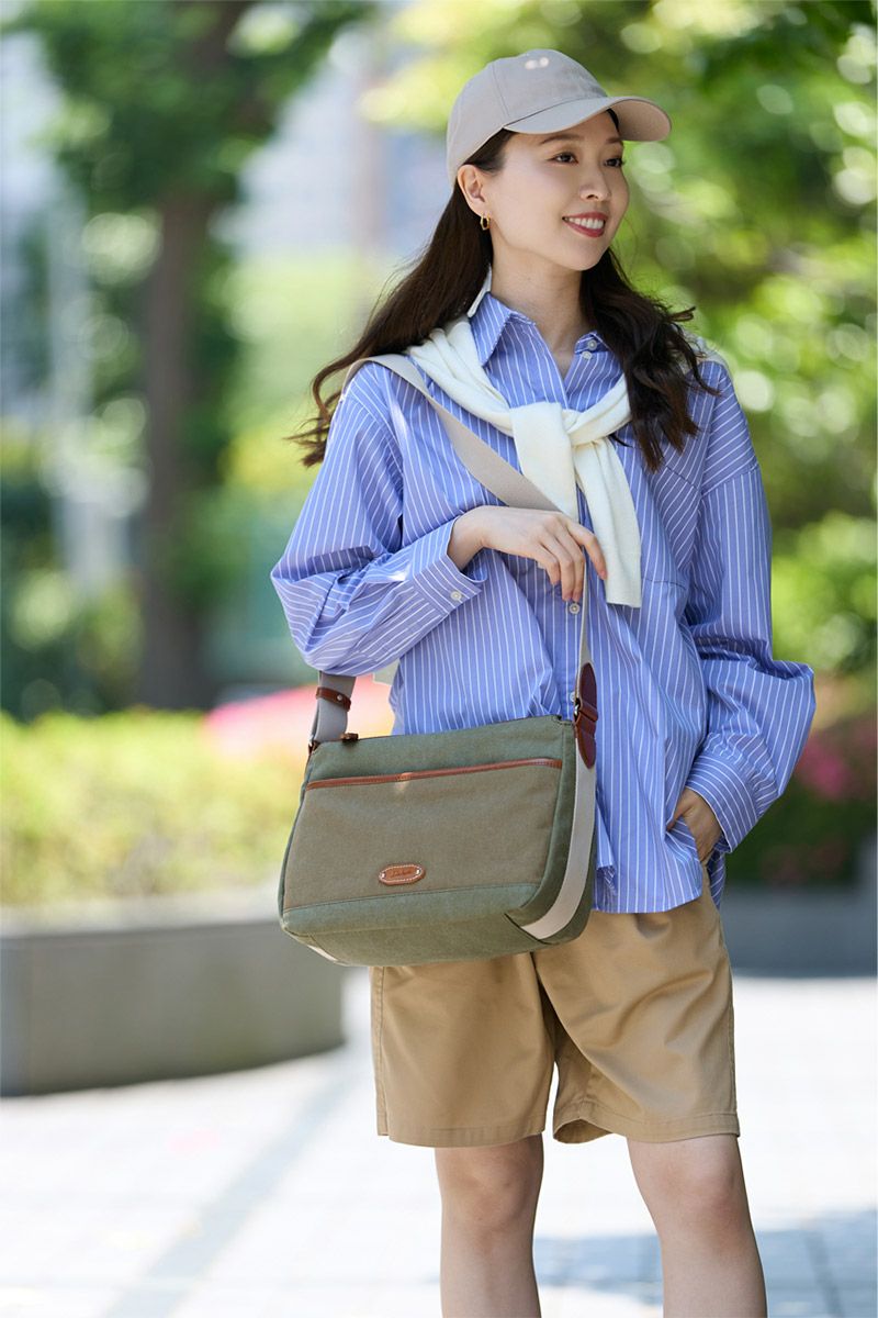 Dakota ダコタ ワールズ ショルダーバッグ 1531671