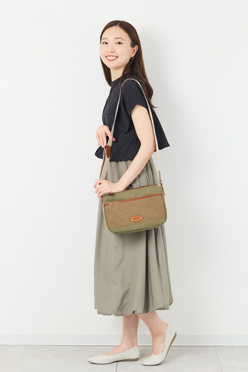 Dakota ダコタ ワールズ ショルダーバッグ 1531672