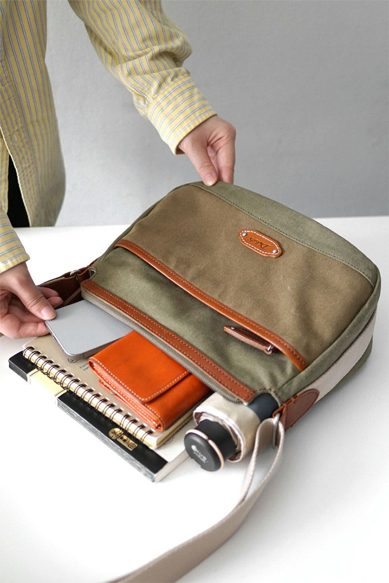 Dakota ダコタ ワールズ ショルダーバッグ 1531672