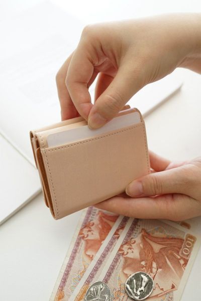 genten ゲンテン Pia ピア 小銭入れ付き三つ折り財布 44648